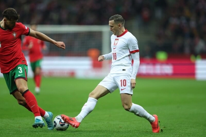 Ba Lan vs Romania - Thắng lợi đầu tay